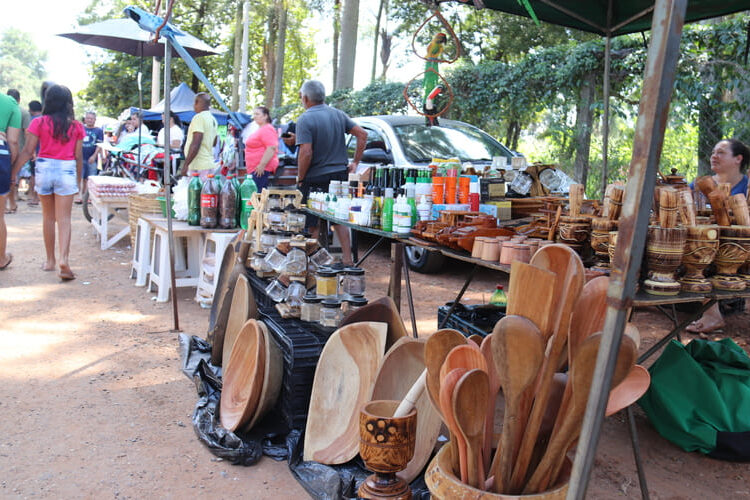Feira barganha