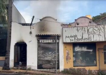 Incêndio atinge casa no centro de Sorocaba: Polícia Civil investiga possível ação criminosa